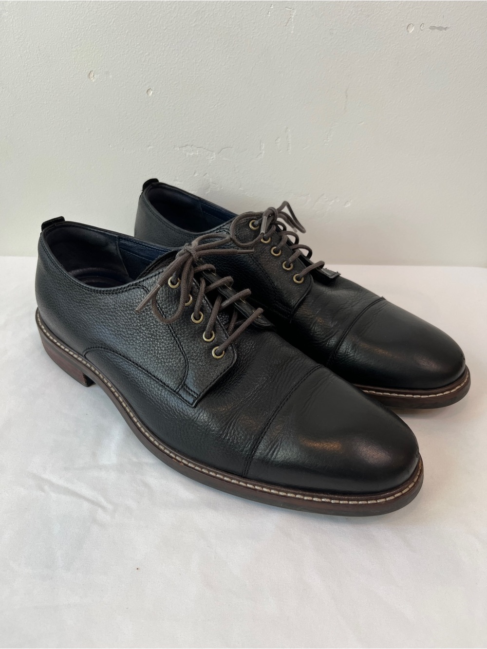 Cole Haan Cap Toe Oxfords Black Leather Textured C26150 Shoes Mens Size 10.5M